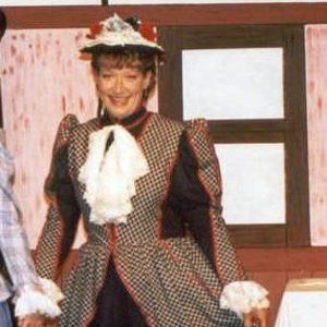 Meet your Posher, Lynette